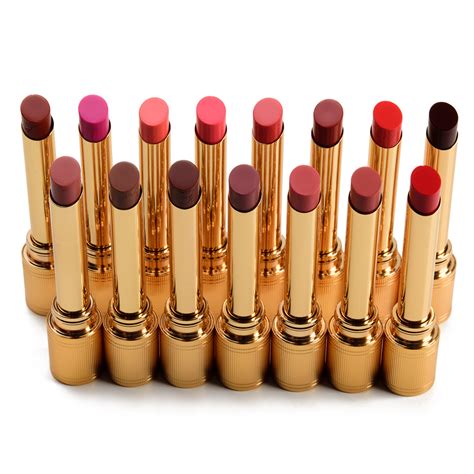 gucci brilliant glow and care lipstick